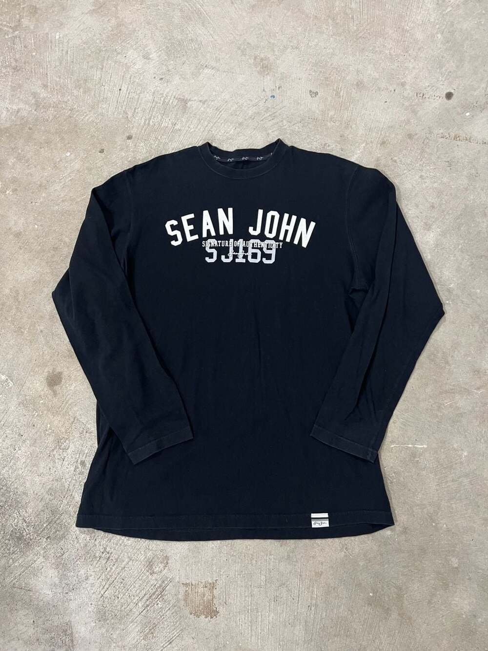 Vintage Y2K Sean John Long Sleeve Graphic Shirt Black Men’s L